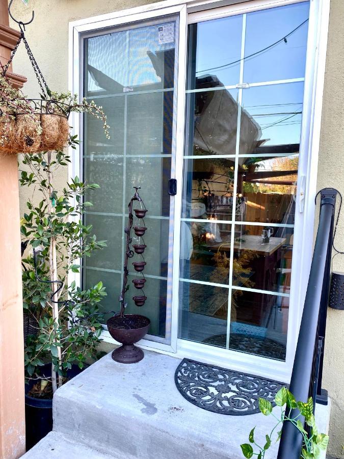 Sweet Tuscan Dreams-private Entrance & Bathroom With Patio Séjour chez l'habitant Los Angeles